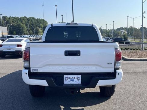 Used 2023 Toyota Tacoma TRD Off-Road w/ Advanced Technology Package AWD/4WD image 5
