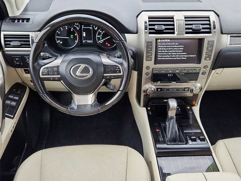 Used 2020 Lexus GX 460 Premium image 11