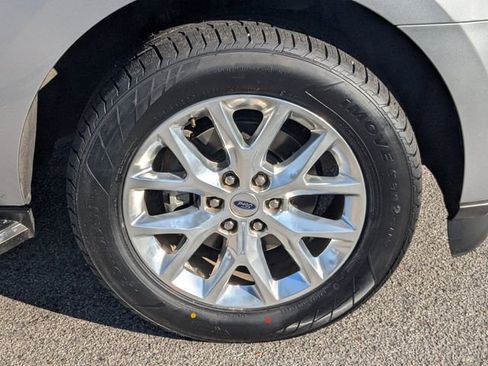 Used 2020 Ford Expedition XLT w/ Equipment Group 202A image 14