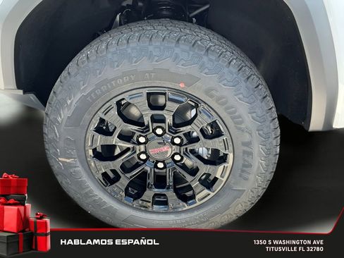 Used 2026 GMC Canyon Elevation w/ Convenience Package image 13