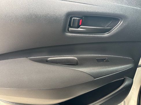 Used 2024 Toyota Corolla LE FWD image 6