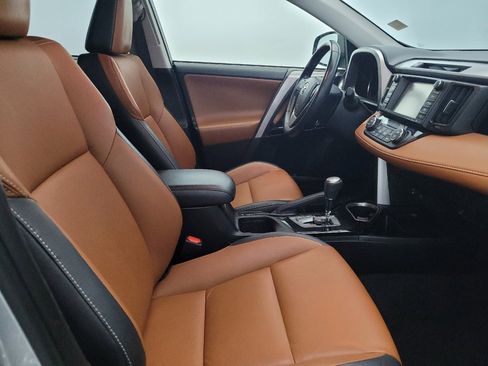 Used 2018 Toyota RAV4 Limited w/ All Weather Liner Package image 21