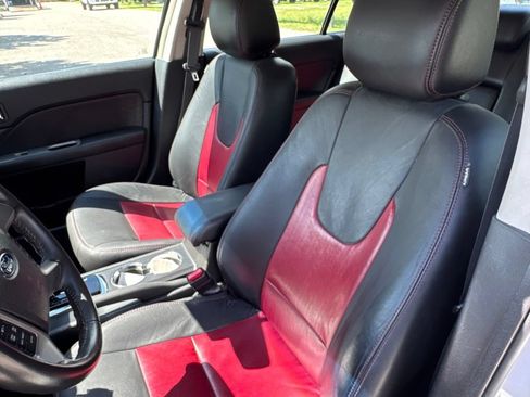Used 2012 Ford Fusion Sport FWD image 10