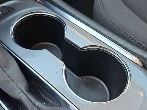 Used 2024 Chevrolet Malibu LT image 21