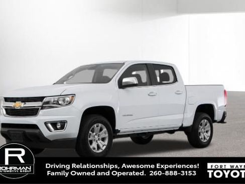 Used 2018 Chevrolet Colorado LT w/ LT Convenience Package image 3