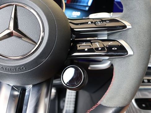 Used 2022 Mercedes-Benz E 53 AMG 4MATIC Sedan image 28
