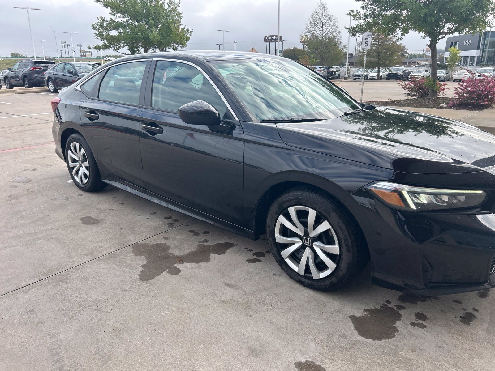 Used 2025 Honda Civic LX image 4