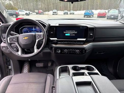 Used 2023 Chevrolet Silverado 1500 LT image 25