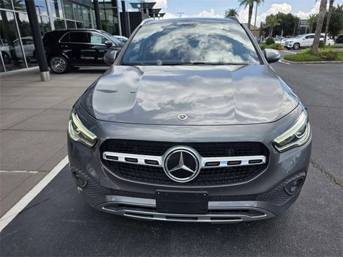 Certified 2021 Mercedes-Benz GLA 250 GLA 250 w/ Premium Package image 3