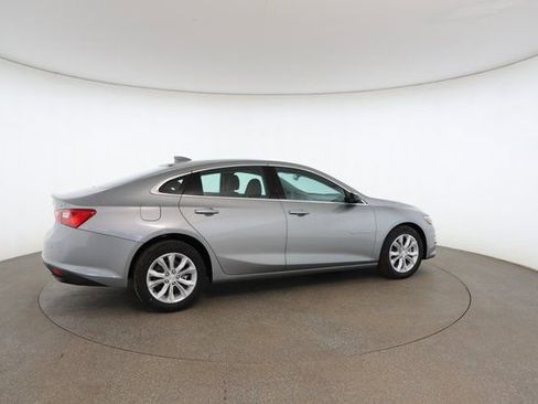 Used 2024 Chevrolet Malibu LT image 20