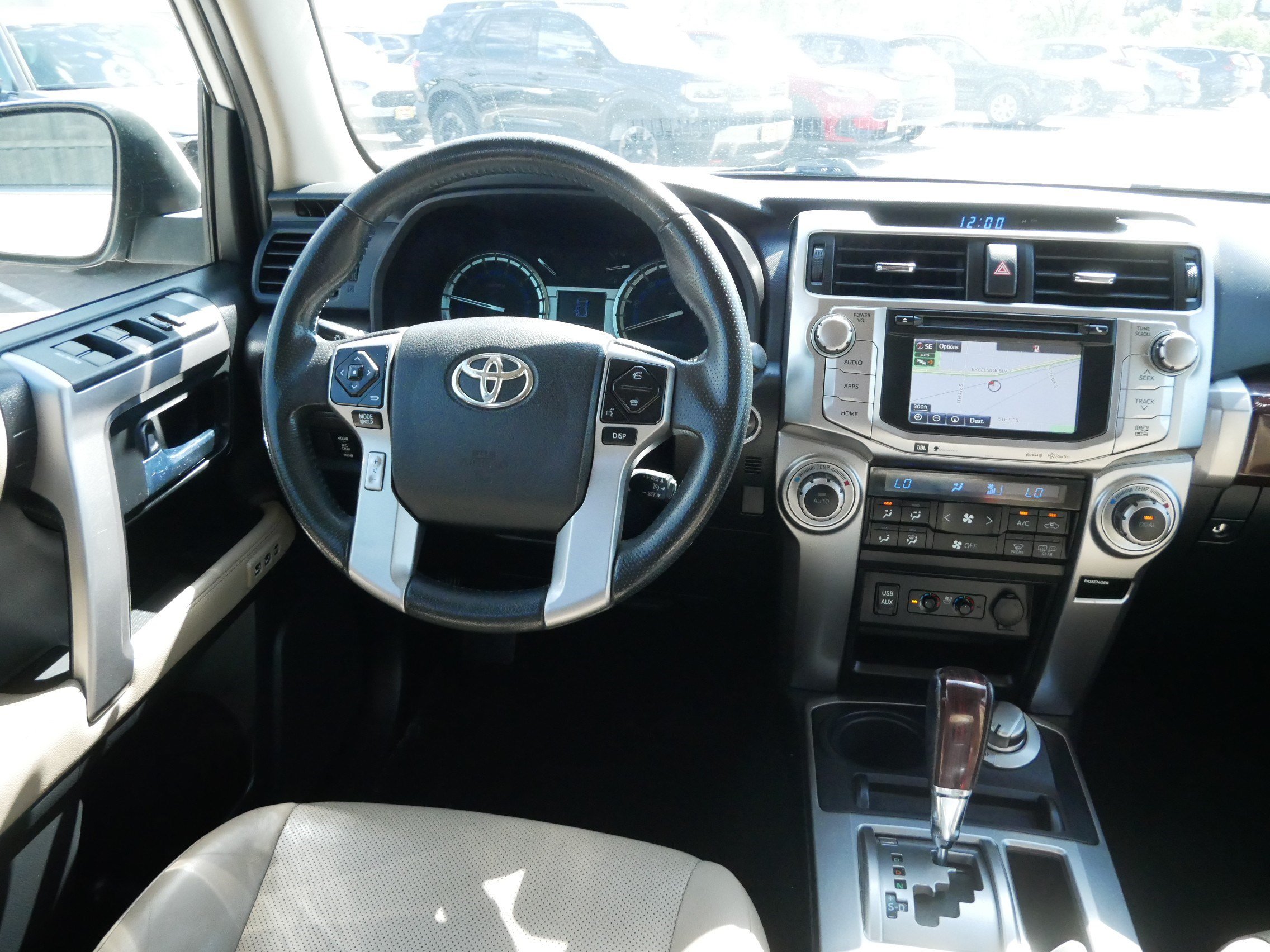 Used 2018 Toyota 4Runner Limited AWD/4WD image 5
