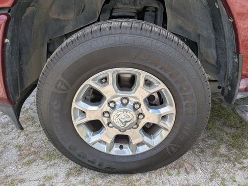 Used 2024 RAM 2500 Laramie w/ Safety Group AWD/4WD image 11