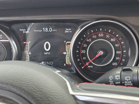 Used 2018 Jeep Wrangler Unlimited Rubicon AWD/4WD image 16
