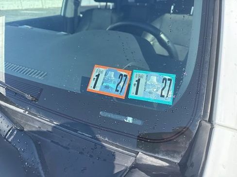 Used 2018 Toyota 4Runner SR5 Premium image 17