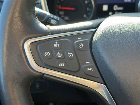 Used 2022 Chevrolet Equinox Premier image 32