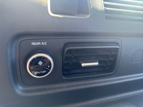 Used 2024 Hyundai Santa Fe SEL image 28