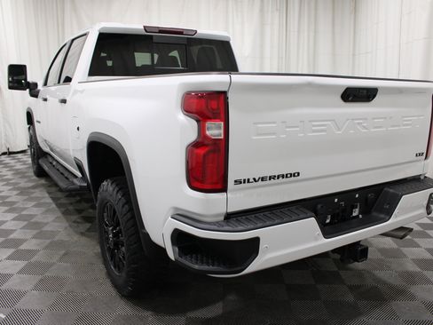 Used 2021 Chevrolet Silverado 2500 LTZ w/ LTZ Plus Package AWD/4WD image 29