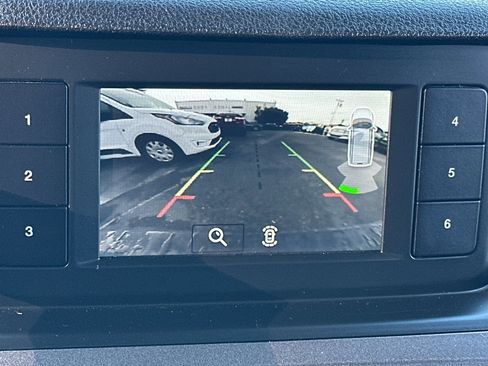 Used 2020 Ford Transit Connect XL image 18