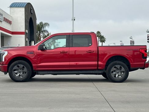 Used 2024 Ford F150 Lightning Flash image 3