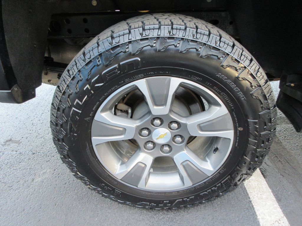 Certified 2020 Chevrolet Colorado Z71 AWD/4WD image 9