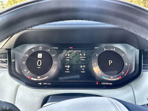 Certified 2023 Land Rover Range Rover SE image 22