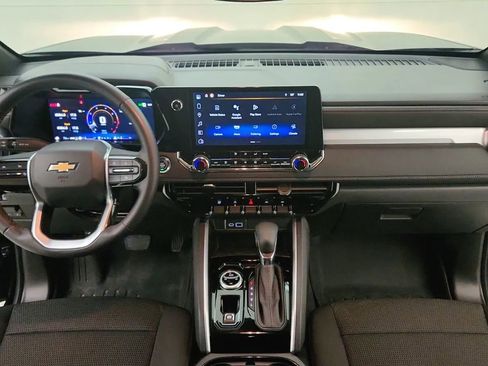 Used 2024 Chevrolet Colorado LT w/ LT Convenience Package image 34