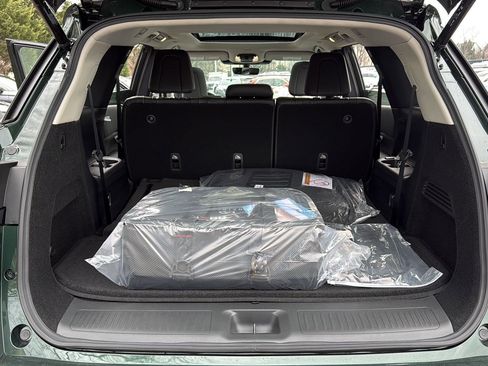 New 2026 INFINITI QX60 Luxe w/ Family Package image 24