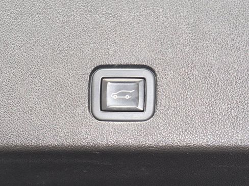 Used 2020 Cadillac XT6 Sport AWD/4WD image 25