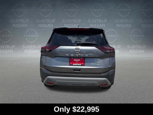 Used 2023 Nissan Rogue SV w/ SV Premium B Package AWD/4WD image 4