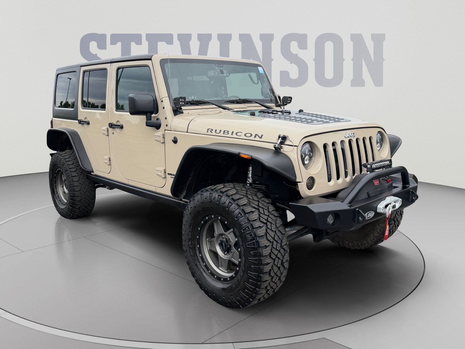 Used 2016 Jeep Wrangler Unlimited Rubicon w/ Connectivity Group AWD/4WD image 7