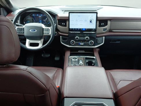 Used 2023 Ford Expedition Limited AWD/4WD image 44