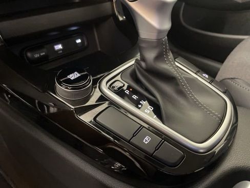 New 2026 Kia Seltos S image 32