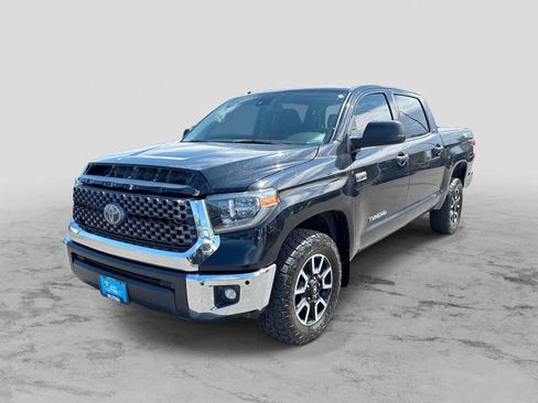 Used 2018 Toyota Tundra SR5 AWD/4WD image 1