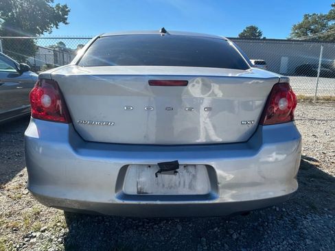 Used 2013 Dodge Avenger SXT image 7
