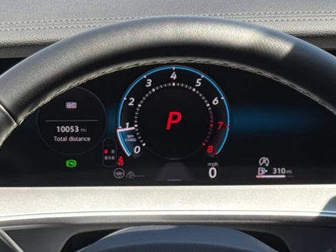 Used 2026 Volkswagen Tiguan SE FWD image 42