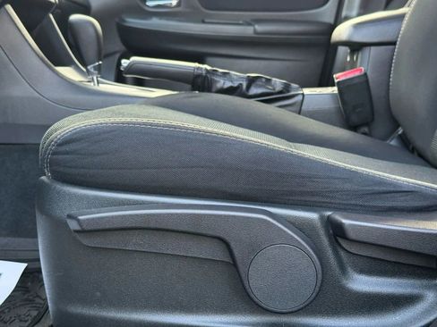 Used 2013 Subaru Crosstrek 2.0i Premium image 19