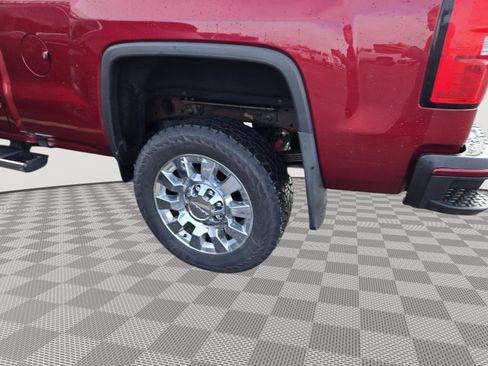 Used 2018 GMC Sierra 2500 Denali image 20