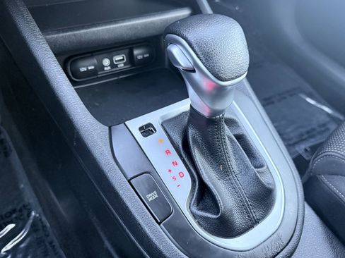 Used 2020 Kia Forte LXS image 33