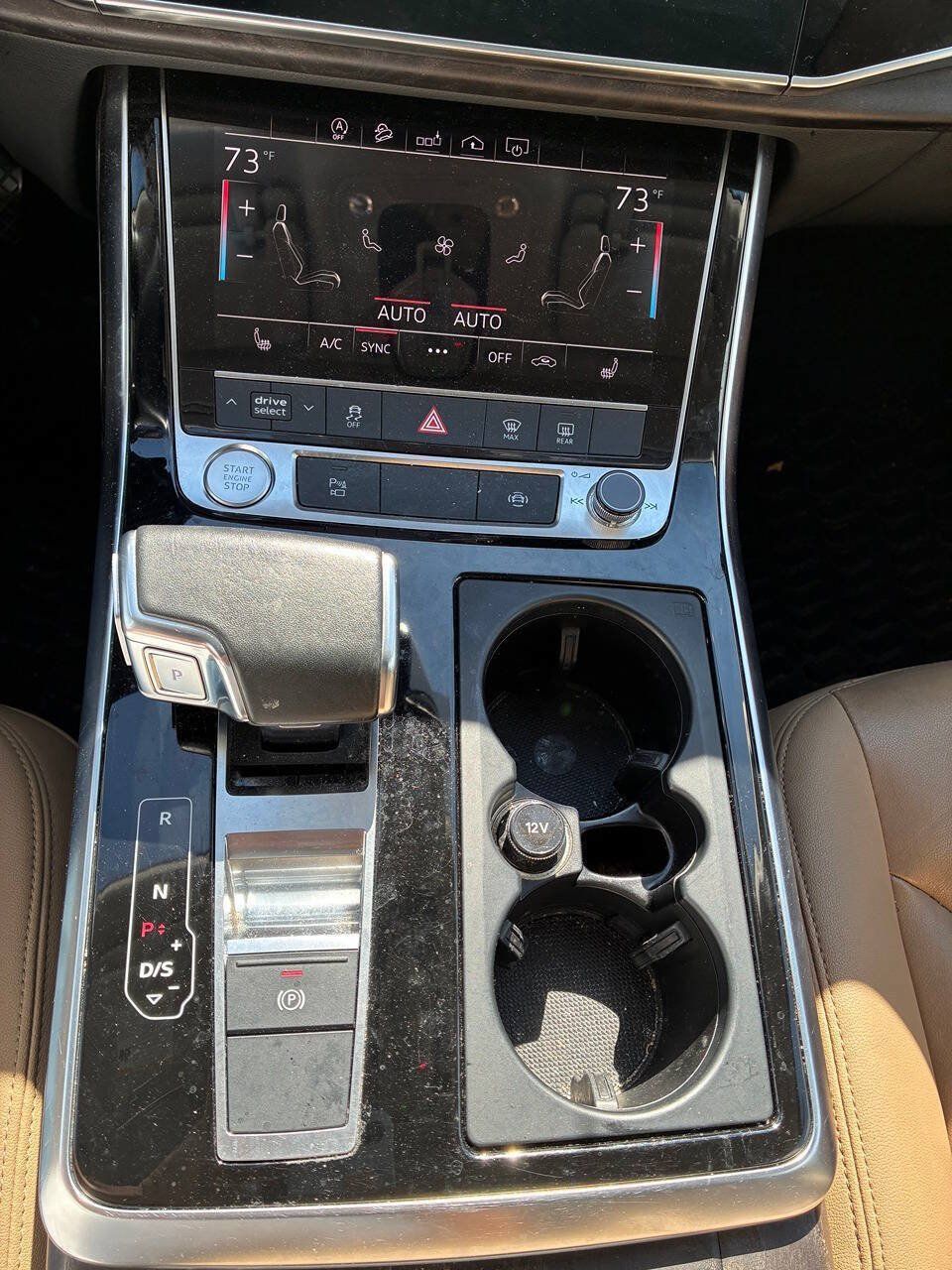 Used 2020 Audi Q7 3.0T Premium w/ Convenience Package AWD/4WD image 14