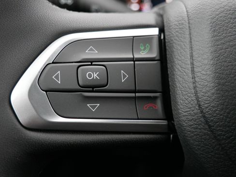 New 2026 Jeep Compass Limited image 19