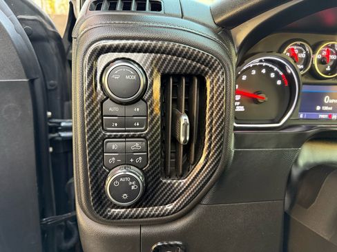 Used 2021 Chevrolet Silverado 1500 LT Trail Boss w/ Bed Protection Package image 33