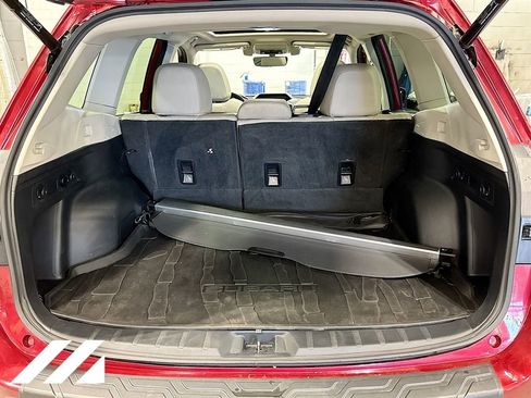 Used 2020 Subaru Forester Limited w/ Popular Package #3 AWD/4WD image 29