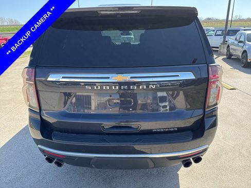 Used 2023 Chevrolet Suburban Premier image 9