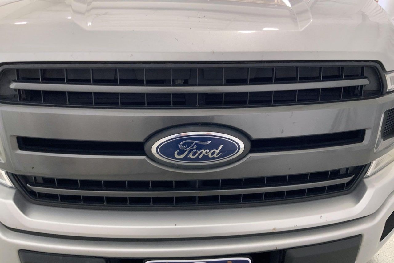 Used 2018 Ford F150 XLT w/ Equipment Group 302A Luxury AWD/4WD image 27