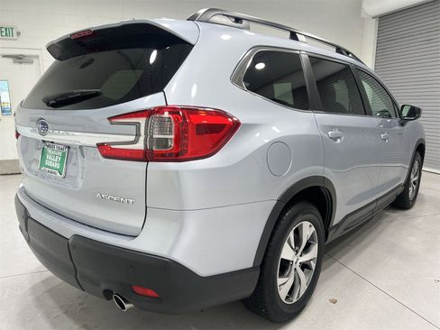 Certified 2024 Subaru Ascent Premium w/ Convenience Package image 8