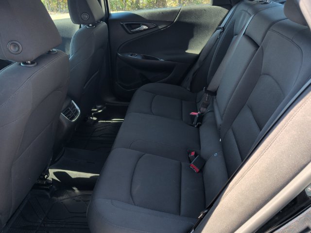 Used 2023 Chevrolet Malibu LT FWD image 32
