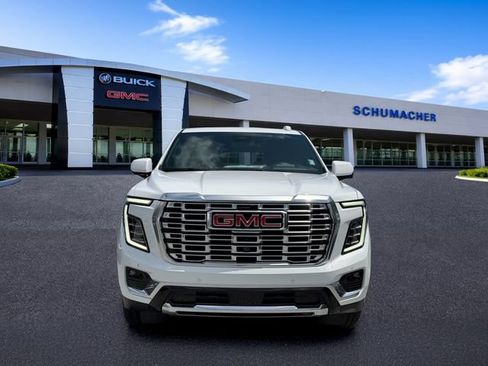 New 2026 GMC Yukon Denali w/ Sun & Power Step Package RWD image 2