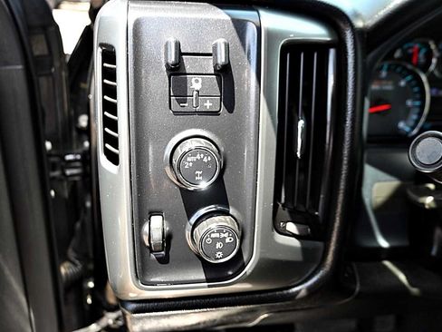 Used 2018 Chevrolet Silverado 1500 LT w/ All Star Edition AWD/4WD image 20