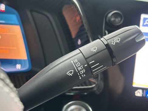 Used 2020 Chevrolet Corvette Stingray Premium Cpe w/ 3LT Preferred Equipment Group image 32