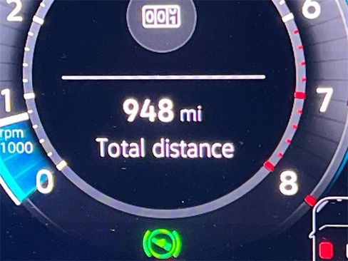 Certified 2026 Volkswagen Tiguan SE image 24